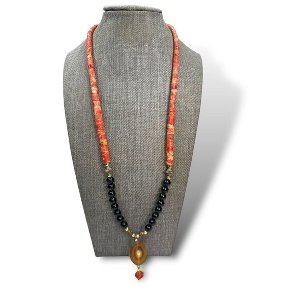 Jaydee Originals Jewelry - Jaydee Original Red Sponge Coral Black Jade Buffalo Horn Barrel Clasp 24”